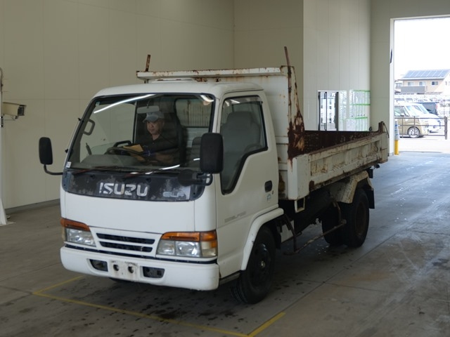 ISUZU ELF — фото