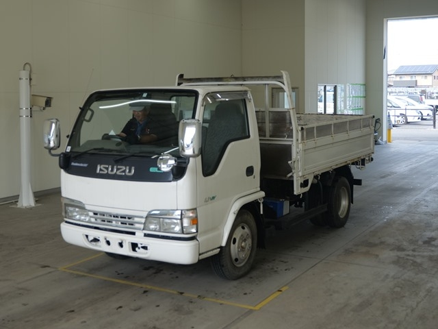 ISUZU TRUCK