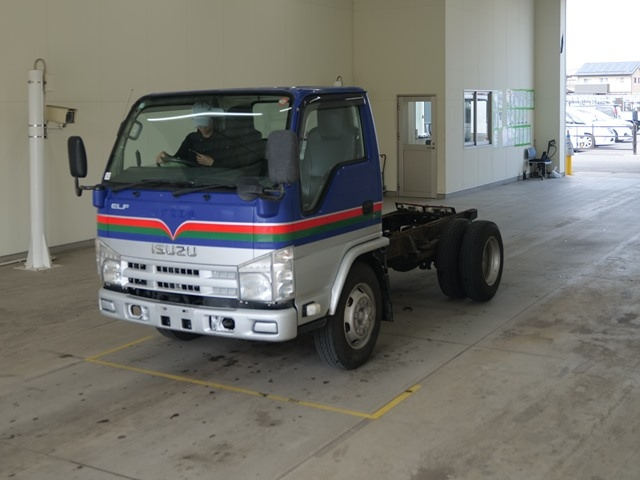 ISUZU ELF — фото