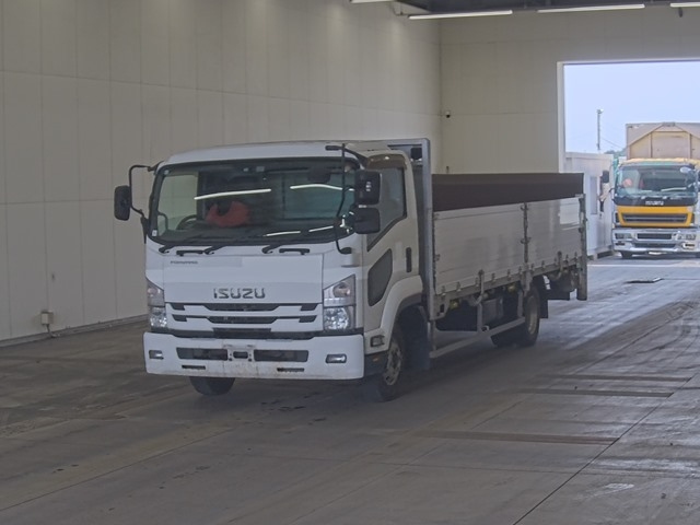 ISUZU FORWARD — фото