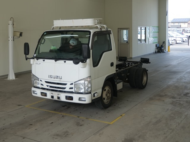ISUZU ELF — фото