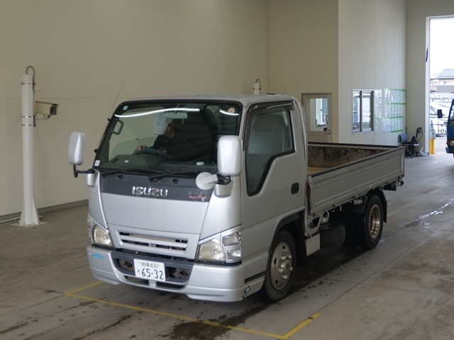 ISUZU ELF — фото