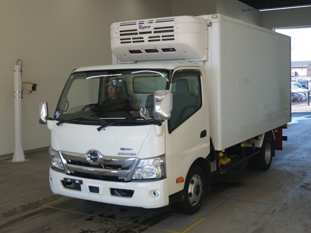 HINO DUTRO — фото