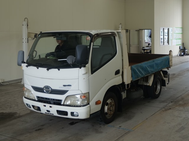 HINO DUTRO — фото