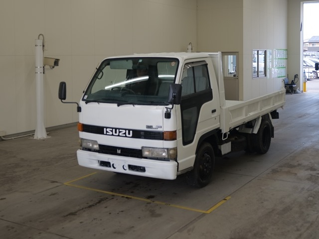 ISUZU ELF — фото