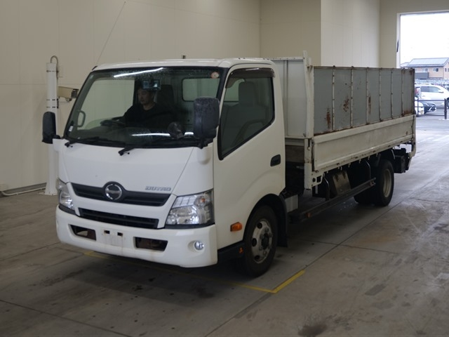HINO DUTRO — фото