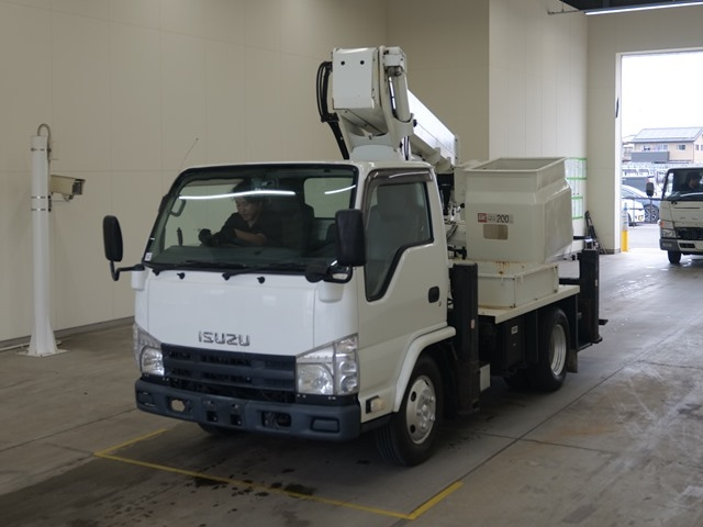 ISUZU ELF — фото