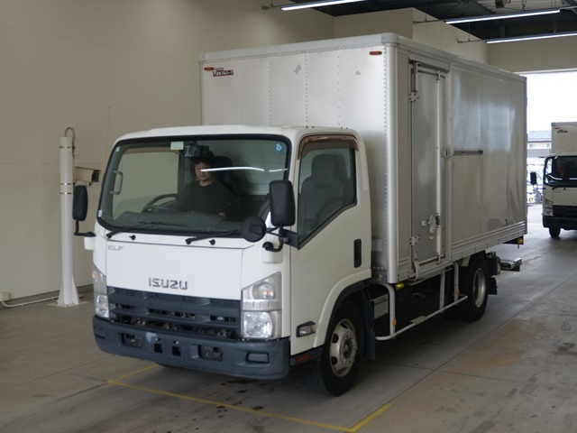ISUZU ELF — фото