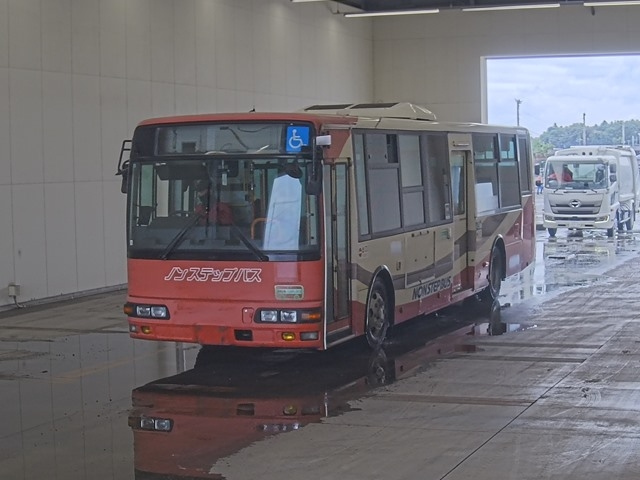MITSUBISHI BUS