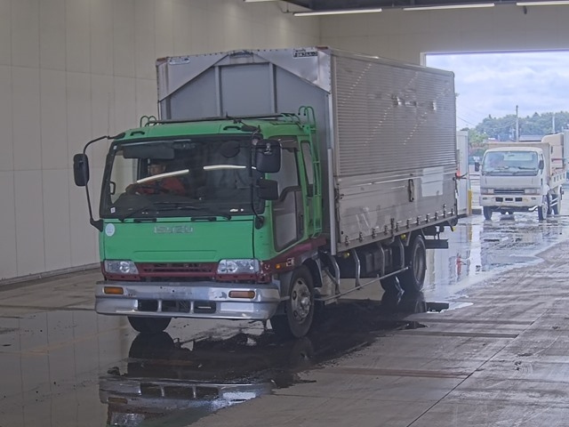 ISUZU FORWARD