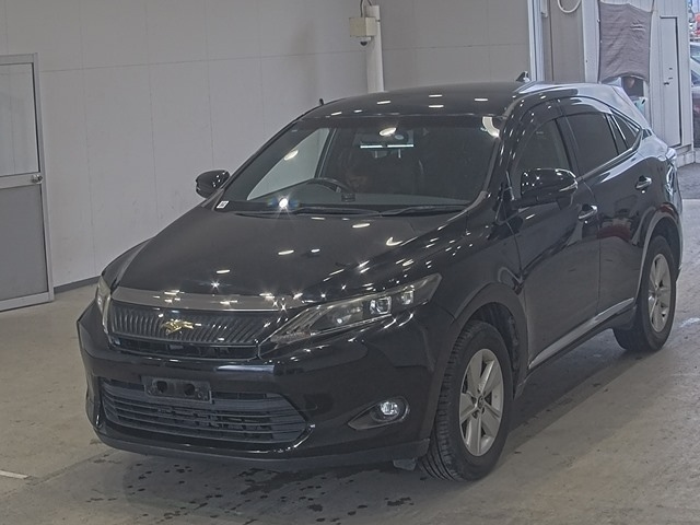 TOYOTA HARRIER — фото