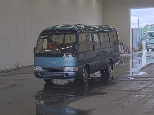 TOYOTA COASTER