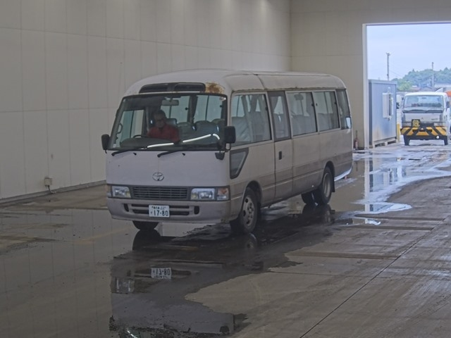 TOYOTA COASTER