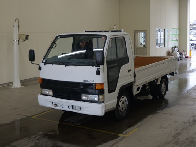 ISUZU ELF — фото
