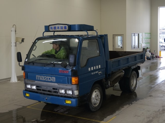 MAZDA TITAN