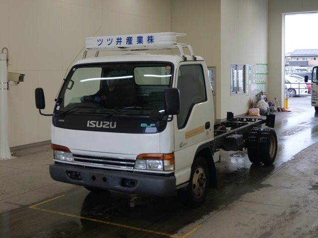 ISUZU ELF — фото
