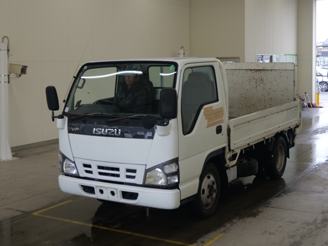 ISUZU ELF — фото