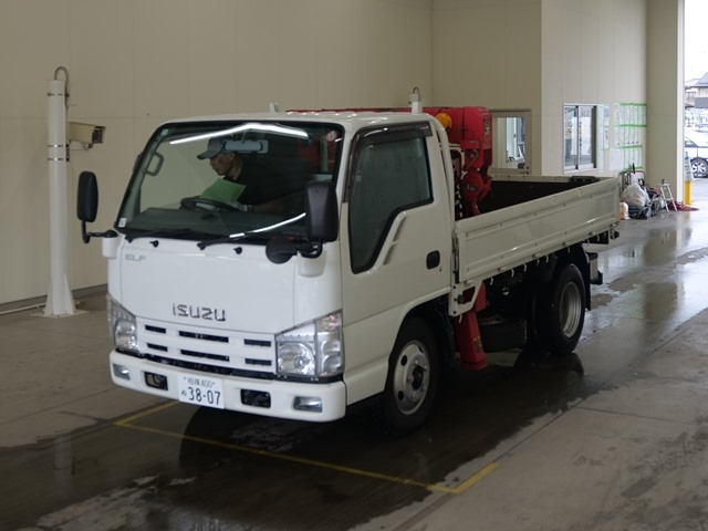 ISUZU ELF — фото