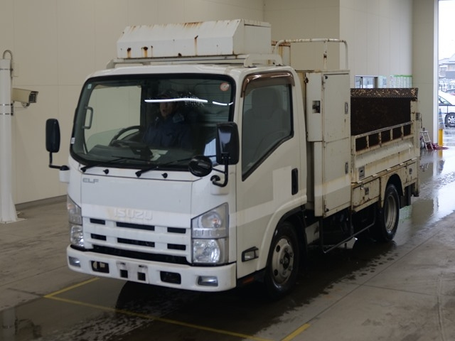 ISUZU TRUCK