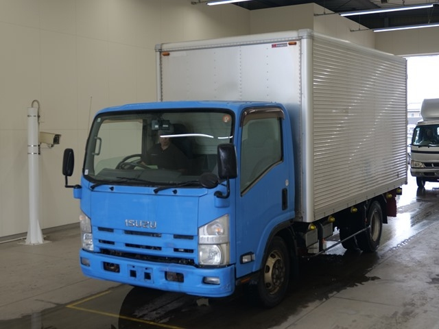 ISUZU ELF — фото