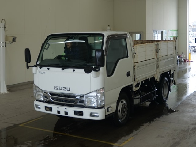 ISUZU ELF — фото