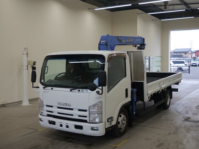 ISUZU ELF — фото