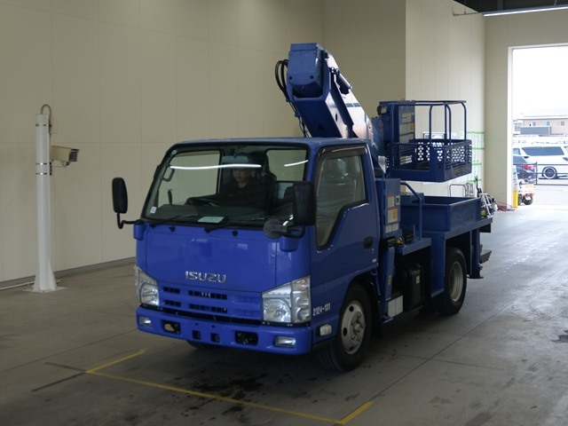 ISUZU ELF — фото
