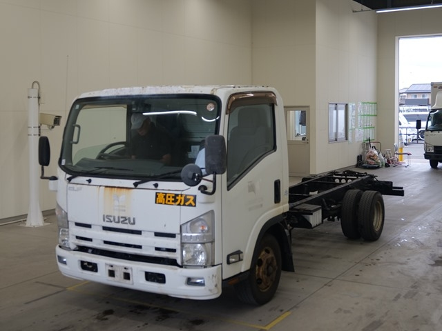 ISUZU ELF — фото
