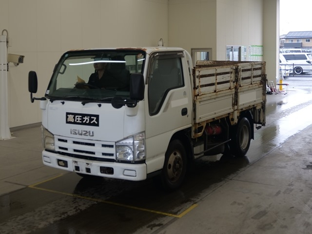 ISUZU ELF — фото