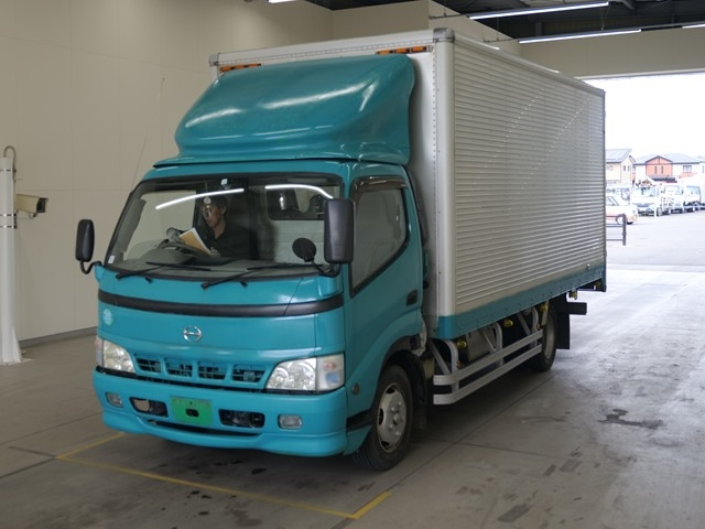 TOYOTA DYNA