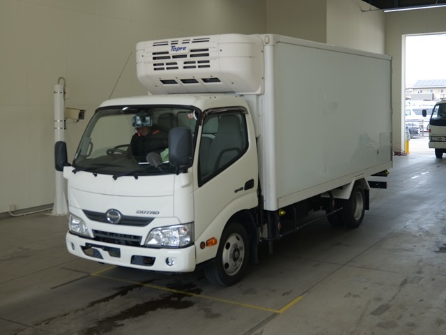 HINO DUTRO — фото