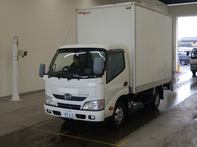 HINO DUTRO — фото