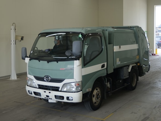 HINO DUTRO — фото