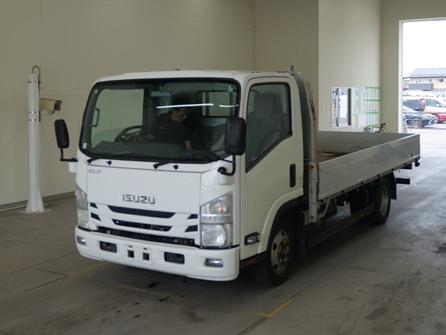 ISUZU ELF — фото