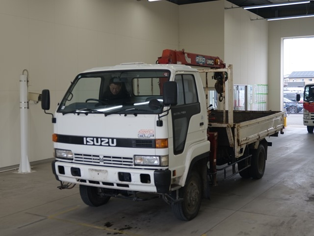 ISUZU ELF — фото