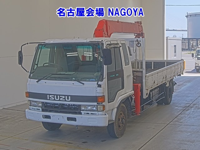 ISUZU FORWARD — фото