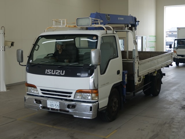 ISUZU ELF — фото