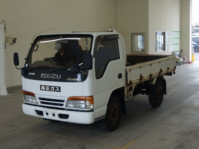 ISUZU ELF — фото
