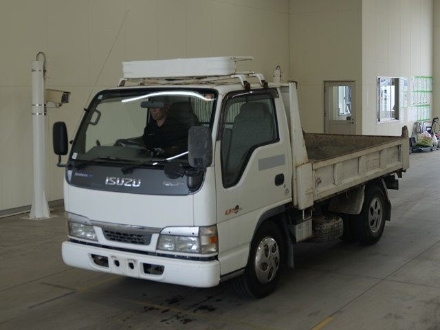 ISUZU ELF — фото