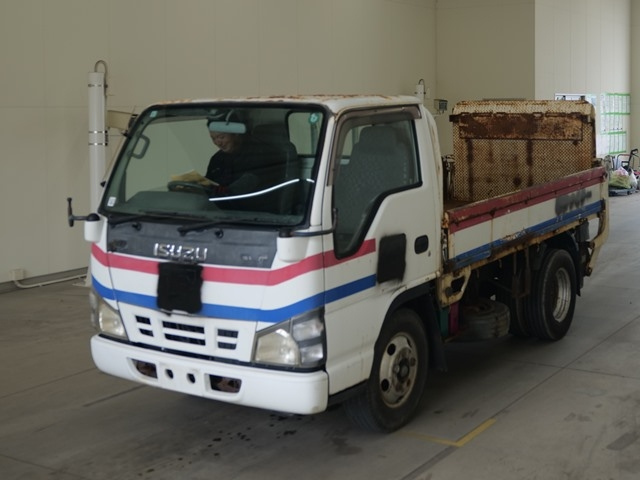 ISUZU ELF — фото