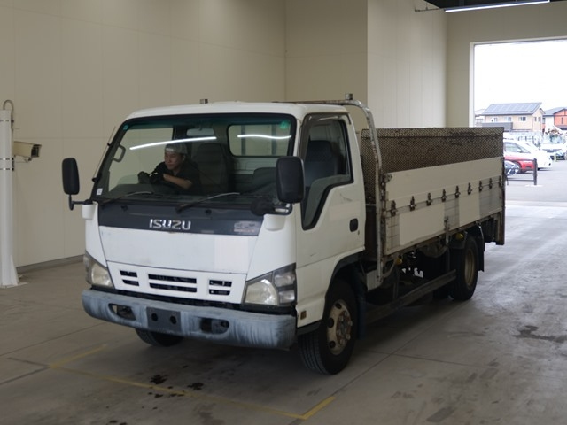 ISUZU ELF — фото