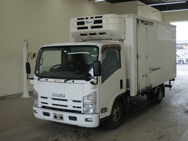 ISUZU ELF — фото