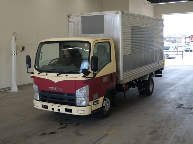 ISUZU ELF — фото