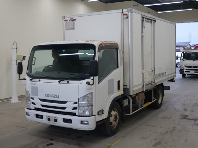 ISUZU ELF — фото