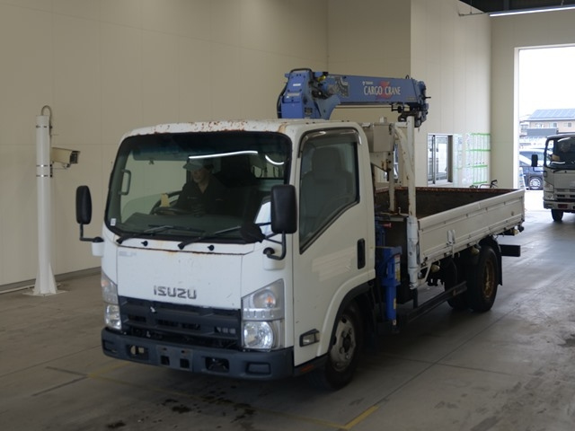ISUZU ELF — фото