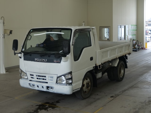 ISUZU ELF — фото