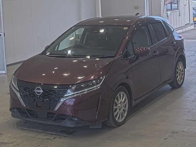 NISSAN NOTE — фото