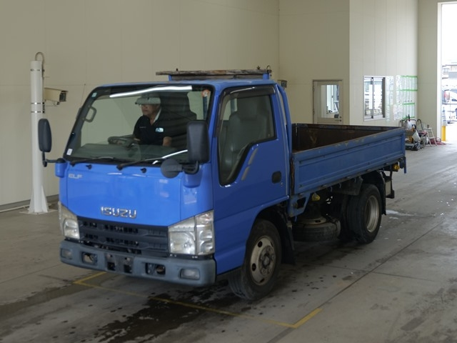 ISUZU ELF — фото