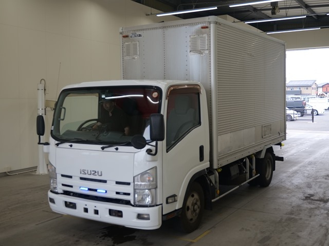 ISUZU ELF — фото