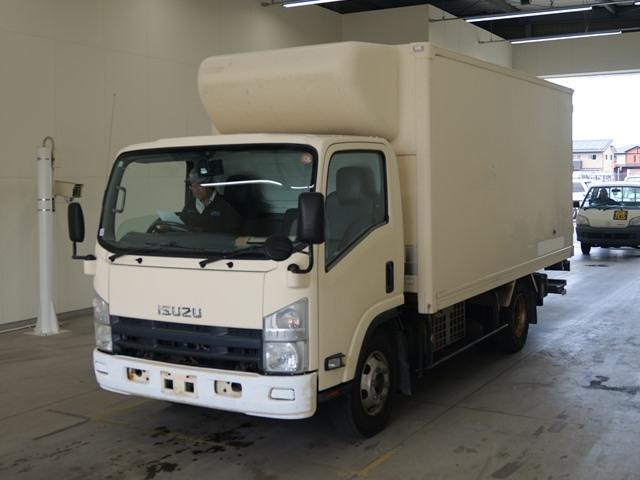 ISUZU ELF — фото